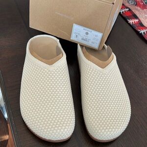 Rothy’s Hemp Clog .. coconut color. Brand new in box. Size 10